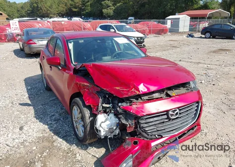 2018 Mazda Mazda3 Sport из США, поврежденный, VIN 3MZBN1K75JM202208